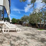 Guest house Filip With Swimming Pool 4*