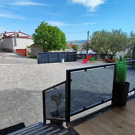 Filip With Swimming Pool Penzion 4*