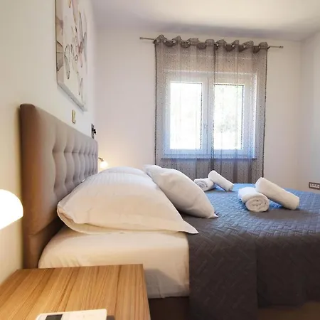 Filip Starigrad Paklenica