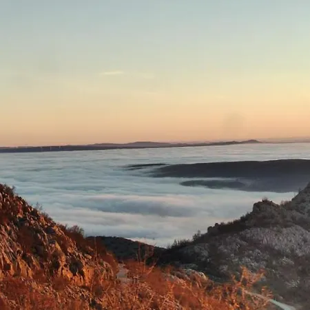 Filip Pensión Starigrad Paklenica
