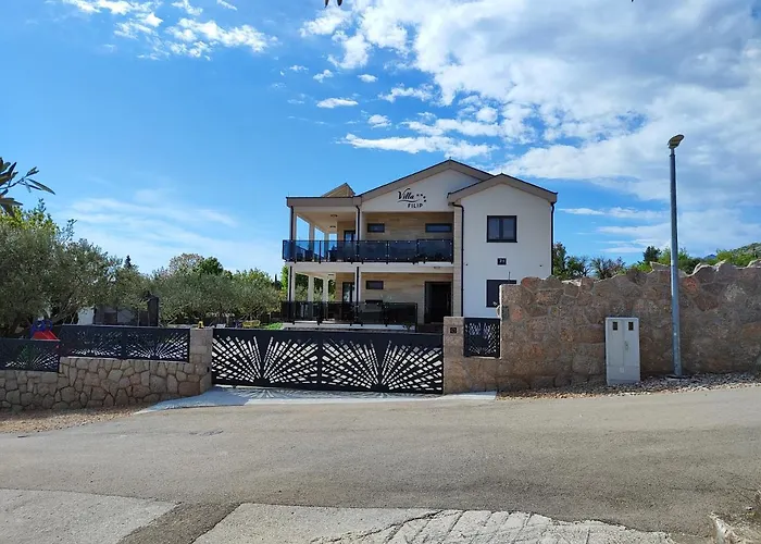 Filip 4* Starigrad Paklenica